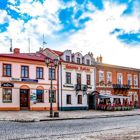 Gosciniec Asticus Bed and Breakfast Jarosław Esterno foto