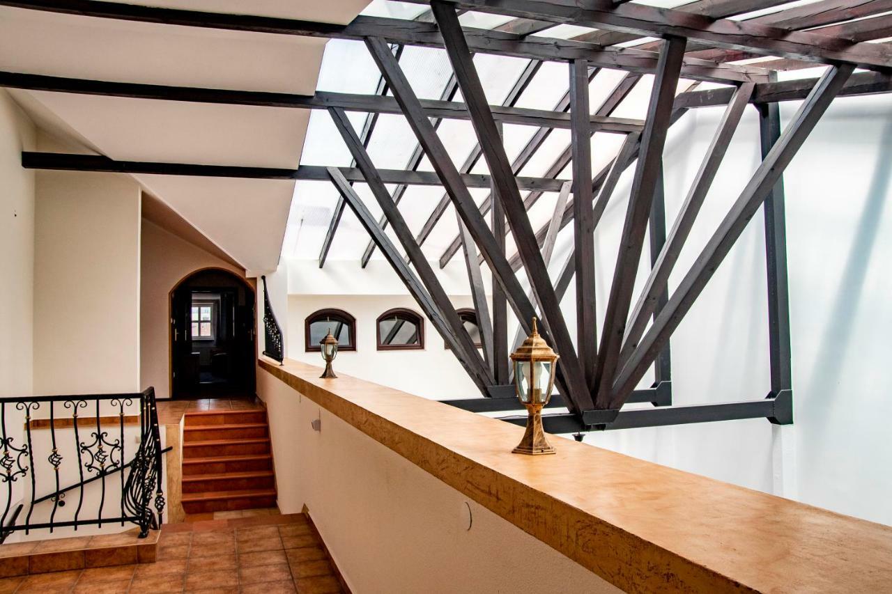 Gosciniec Asticus Bed and Breakfast Jarosław Esterno foto